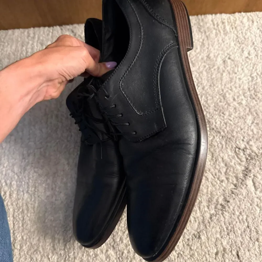Giorgio Brutini Men's Black Oxfords